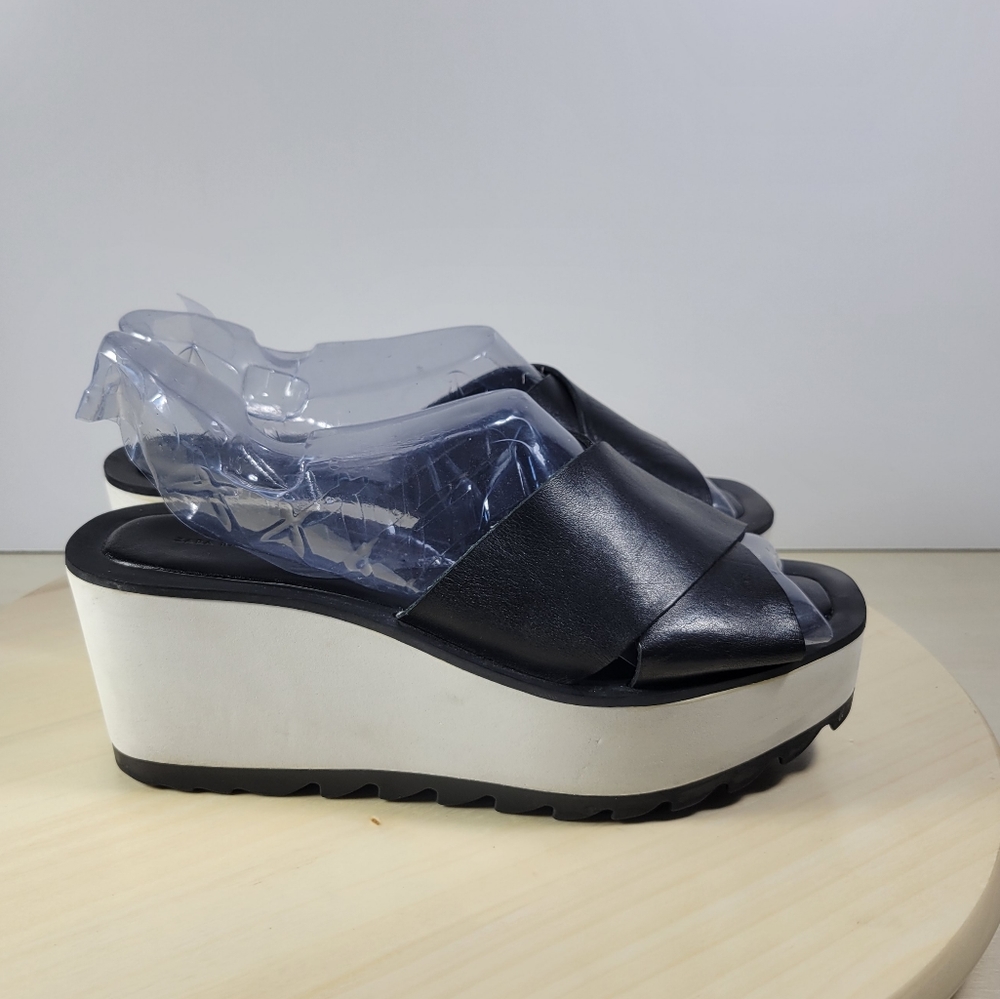 Zara Black and White Platform Sandals with Chunky Sole